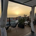 Luxury With Pool View 3* אדחה
