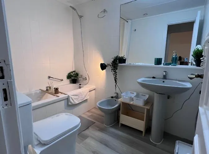 Luxury With Pool View Ξενοδοχείο με διαμερίσματα