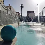 Luxury With Pool View