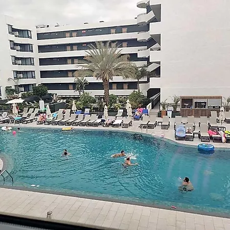 Luxury With Pool View